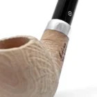 Μια Ιταλίδα churchwarden με φινίρισμα αμμοβολής στο μπολ, με το φυσικό χρώμα του ξύλου από την Molina. Οικονομική χωρίς να κάνει συμβιβασμούς στην ποιότητα.