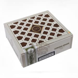 mourtides coronas grande, cigarbox
