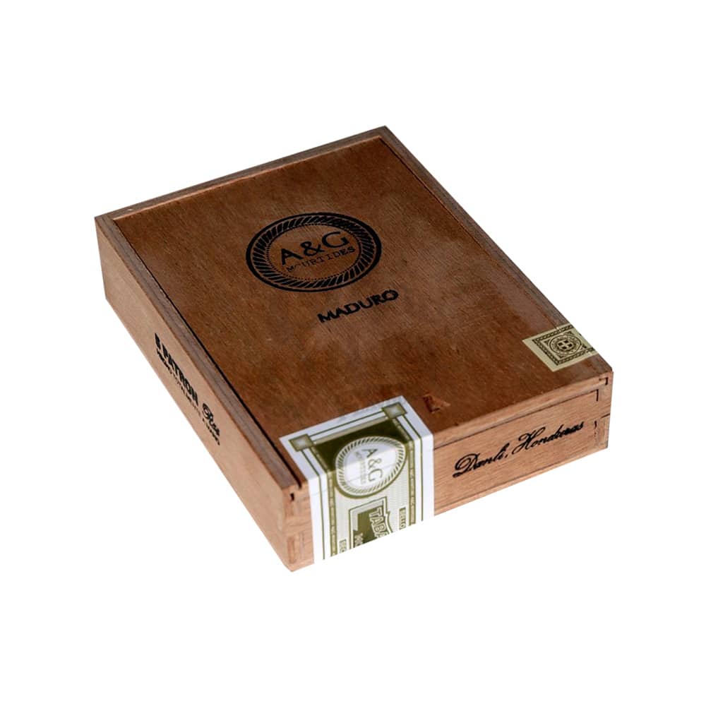 πούρο Ονδούρας, Mourtides patron r54