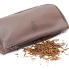 καφέ δερμάτινη θήκη πίπας savinelli nero