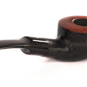 ξύλινη πίπα καπνού καφέ