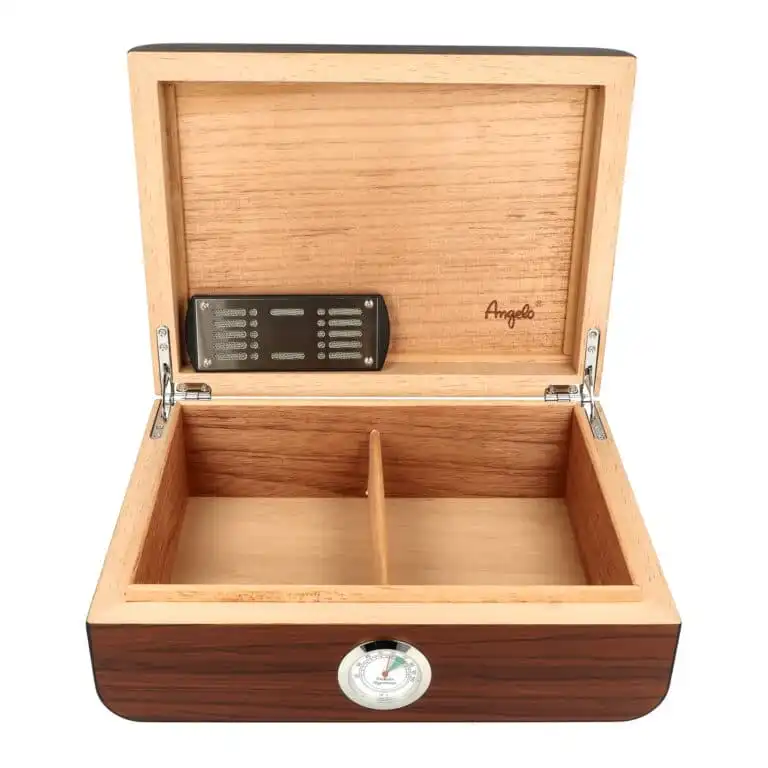 Υγραντήρας / Humidor για 30 πούρα ξύλινος καφέ χρώμα ανοιχτό καπάκι