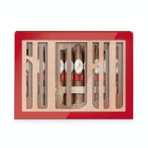 Year Of The Tiger Limited Edition 2022 πούρο Δομινικανής Δημοκρατίας μέσα στο ξύλινο κουτί τους