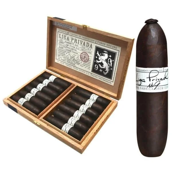 Liga Privada Unico T52 Flying Pig πούρο γεύση καφέ ξύλο κακάο Νικαράγουας μέσα στο ξύλινο κουτί τους