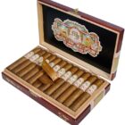 Robusto No 1 πούρο ρομπούστο μήκος 133 χιλιοστά διάμετρος 52 χιλιοστά Νικαράγουας μέσα στο ξύλινο κουτί τους