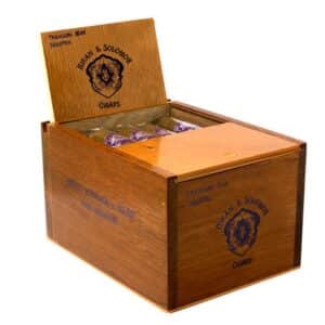 Traveling Man Sumatra Torpedo πούρο Νικαράγουας μέσα στο ξύλινο κουτί συσκευασίας του