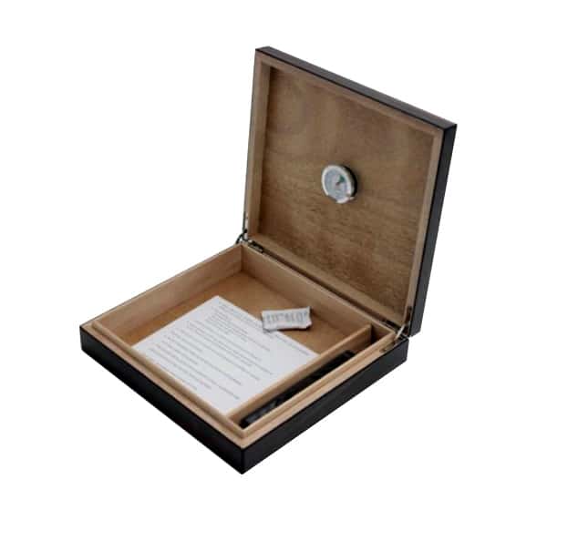 Walnut Humidor Υγραντήρας πούρων ξύλινος για 20 Πούρα ανοιχτός