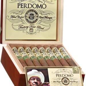 Factory Tour Blend Sun Grown Toro πούρο Νικαράγουα κουτί με πούρα μέσα