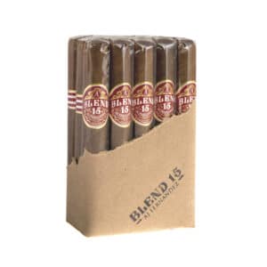 κουτί χάρτινο γεμάτο με πούρα