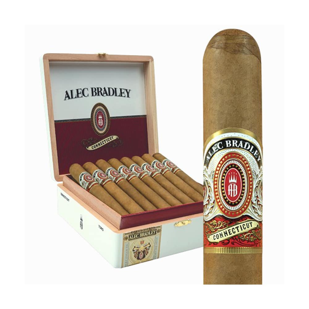 κουτί πούρων ανοιγμένο γεμάτο με πούρα