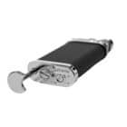 μαύρος αναπτήρας πίπας με ασημένιες λεπτομέρειες με περίτεχνο μηχανισμό ανάφλεξης