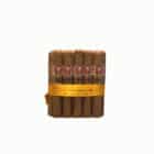 πούρα τυλιγμένα με κίτρινη κορδέλα