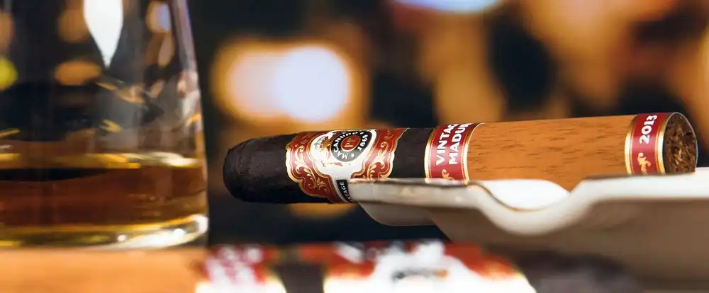 MACANUDO - Vintage Maduro 2013 Toro Grande Limited Edition